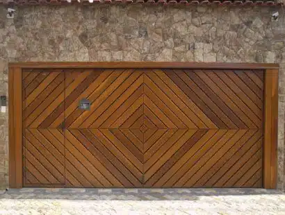 Modelos de Portões de Madeira