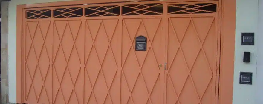 Modelos de Portões de Ferro com Chapa