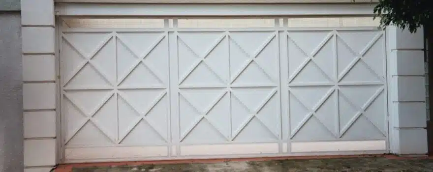 Modelos de Portões de Ferro com Chapa