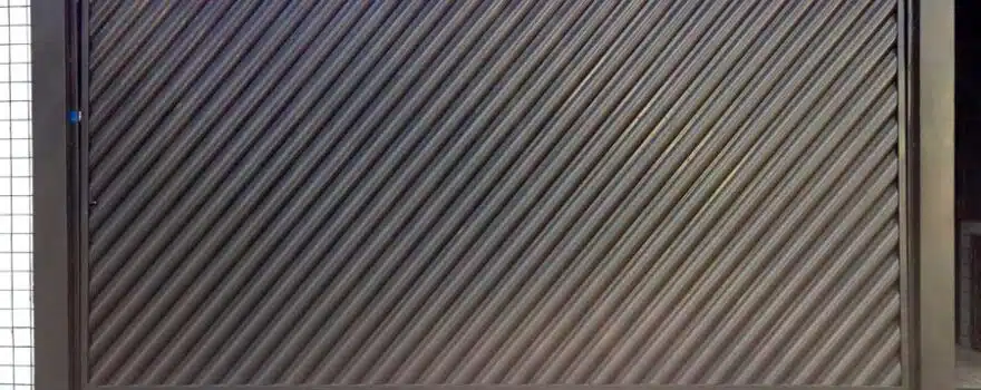 Modelos de Portões de Ferro com Chapa