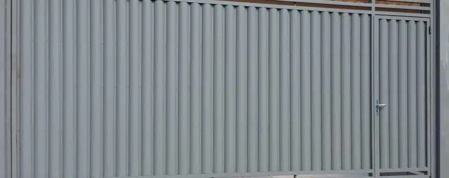 Modelos de Portões de Ferro com Chapa