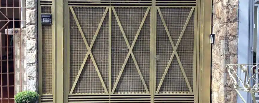 Modelos de Portões de Ferro com Tela