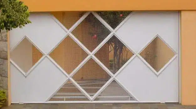 Modelos de Portões de Ferro com Tela