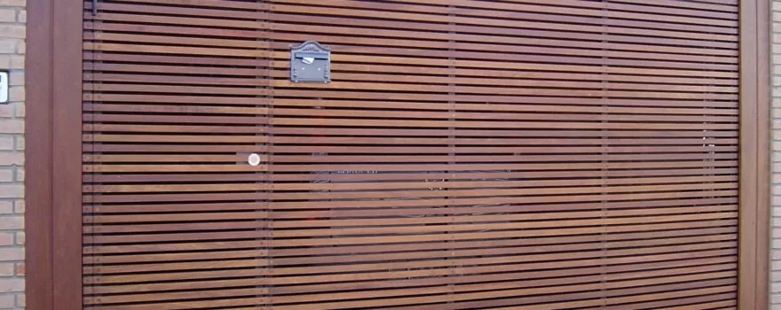 Modelos de Portões de Madeira