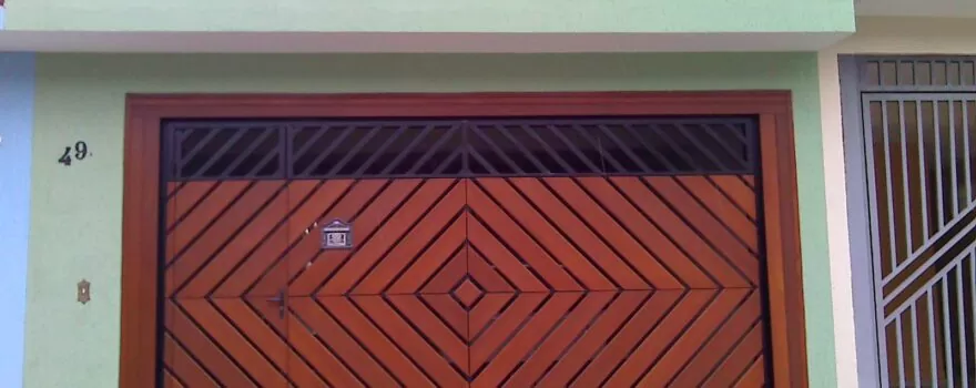 Modelos de Portões de Madeira