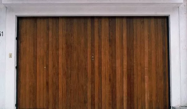 Modelos de Portões de Madeira