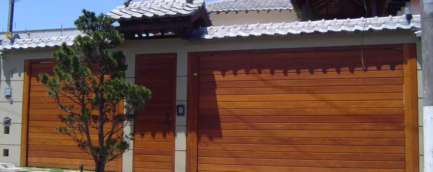 Modelos de Portões de Madeira