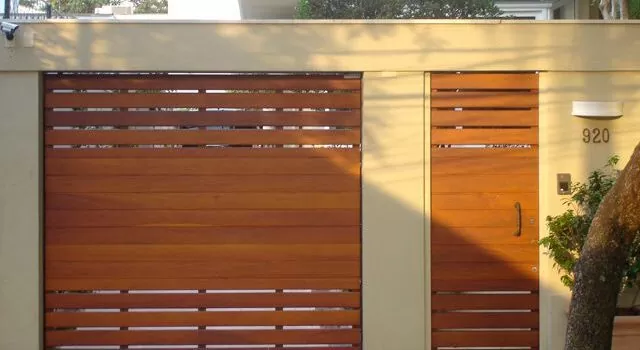 Modelos de Portões de Madeira