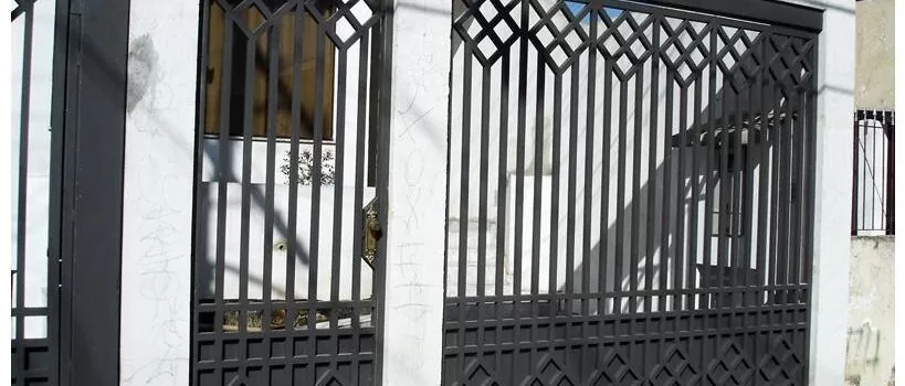 Modelos de Portões de Ferro com Chapa